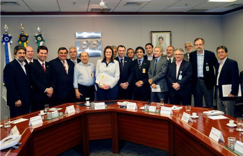 APROBIO and the Parliamentary Front ask for support from Graça Foster to biodiesel