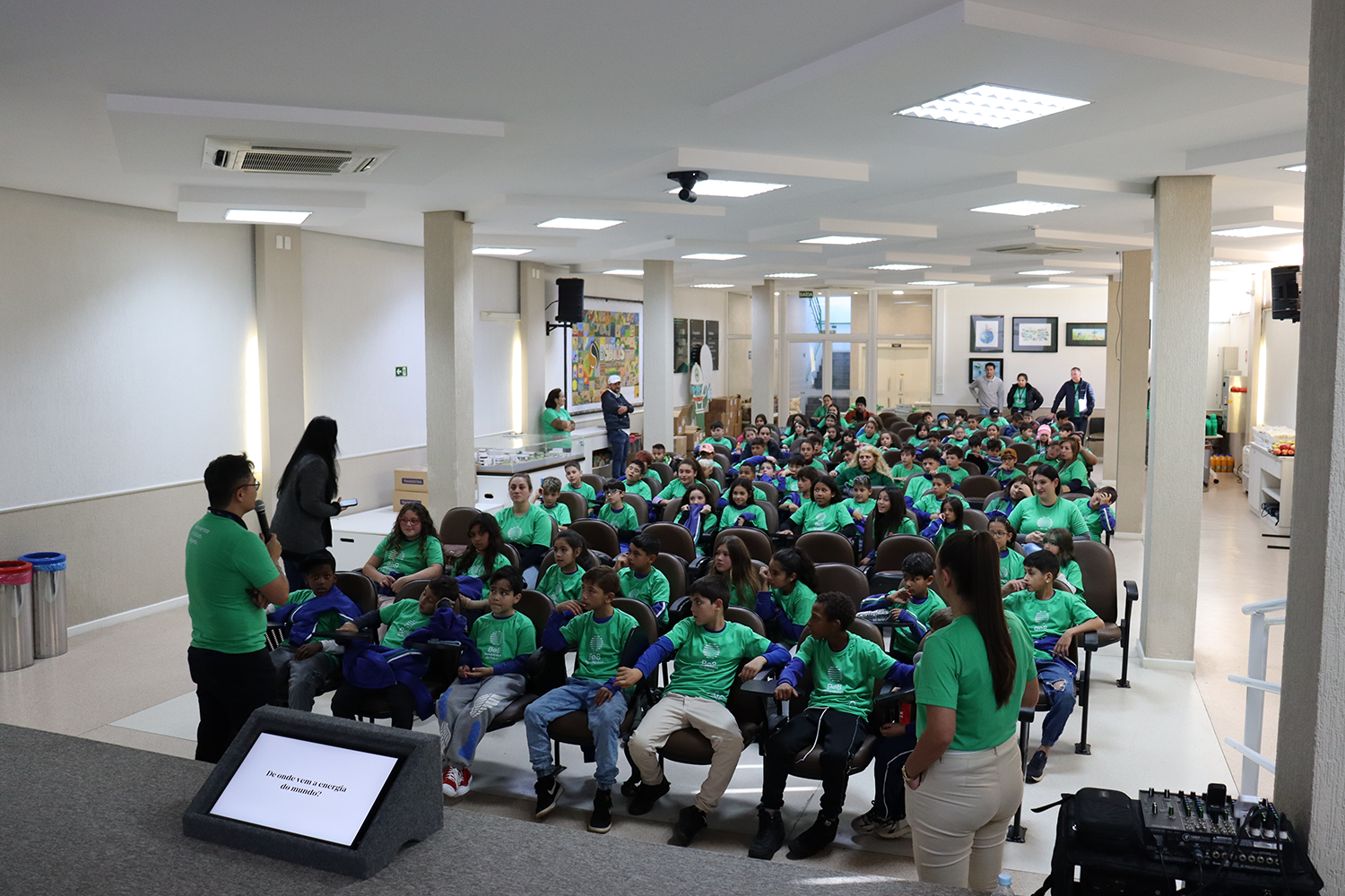 Be8 recebe mais de mil crianças na unidade de Passo Fundo durante Programa Sementinhas do Futuro