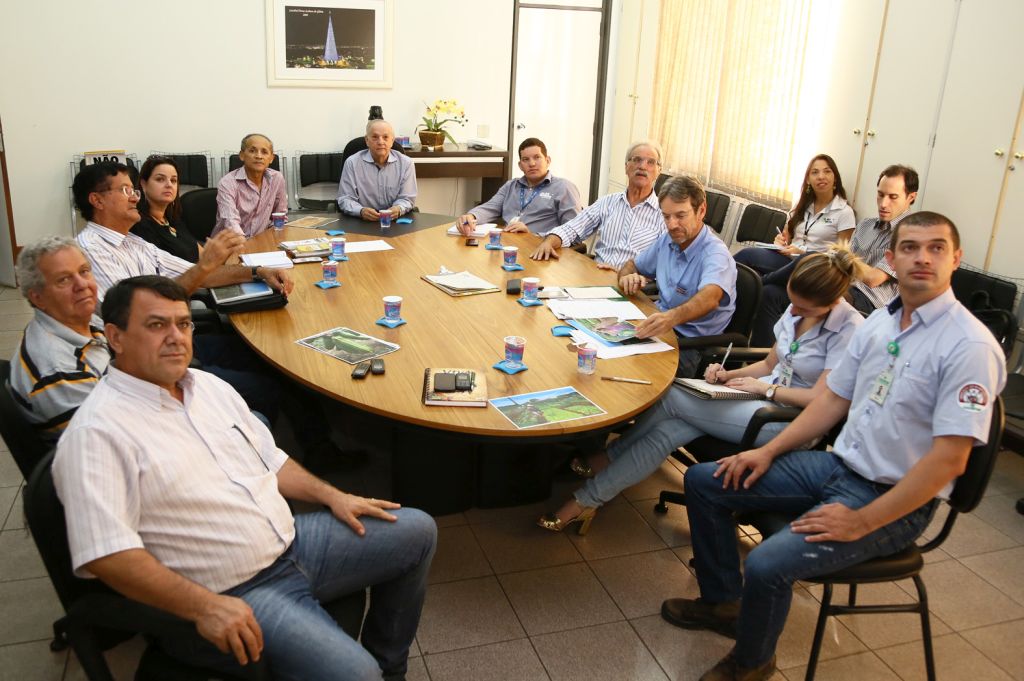 Resíduo vira adubo orgânico em Central de Compostagem