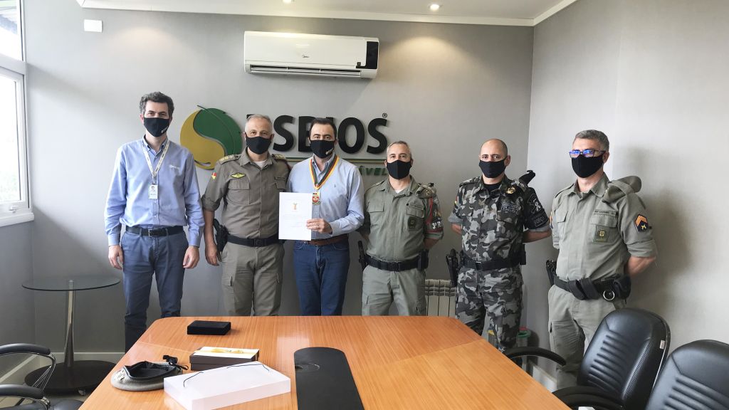 Presidente da BSBIOS recebe Comenda do Regimento