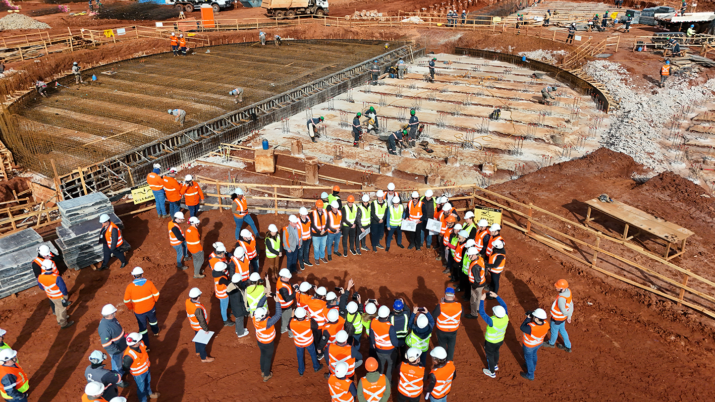 Be8 completa 20% da estrutura da nova fábrica de etanol e recebe autoridades de Passo Fundo (RS) para visitar as obras