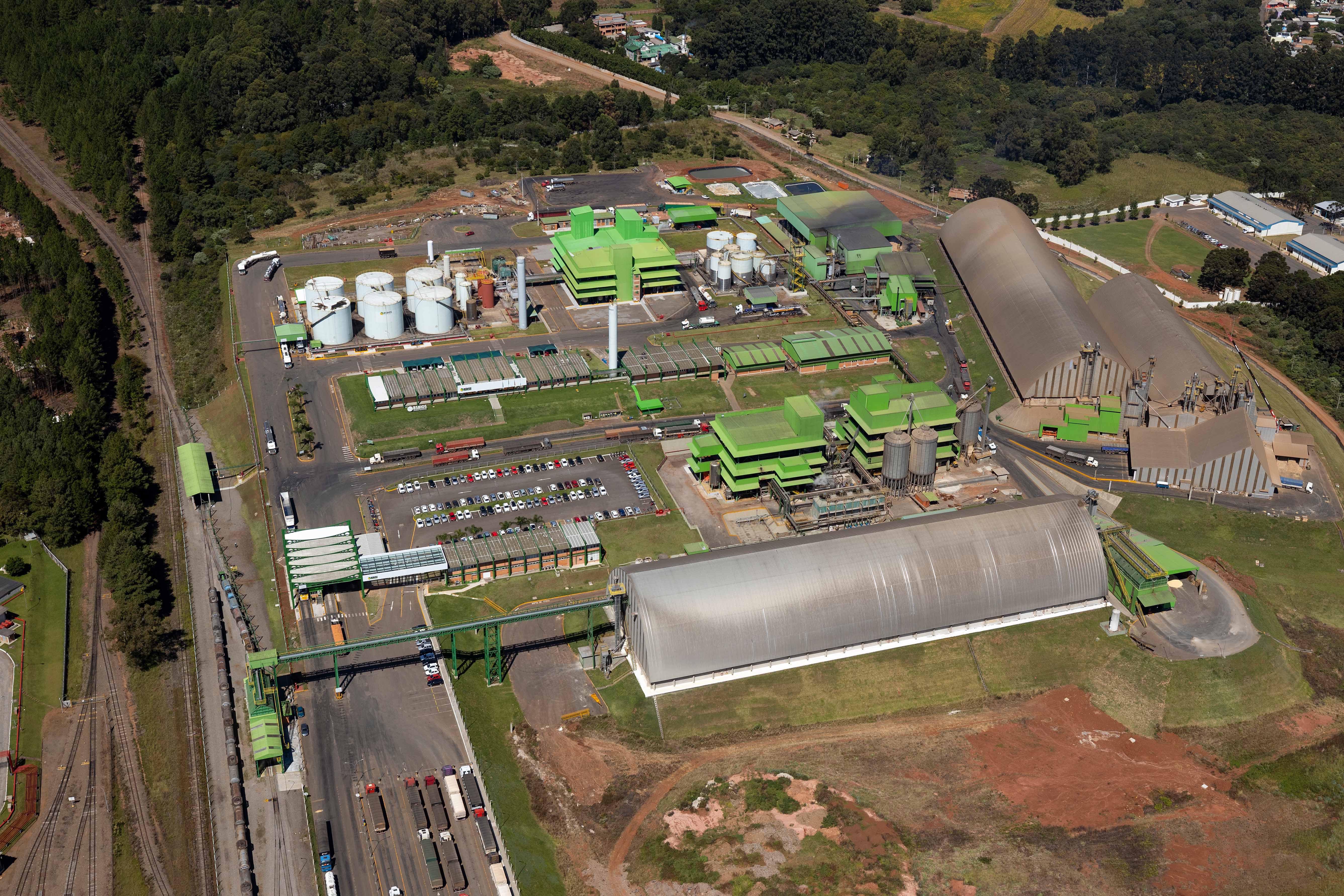 Santander Brasil concede novo financiamento vinculado a metas ESG de R$ 40 milhões à BSBIOS