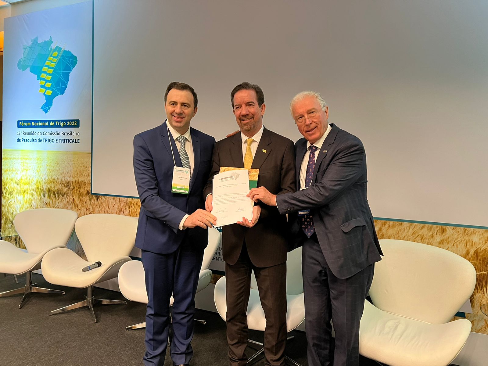 BSBIOS e Embrapa Trigo firmam compromisso para o desenvolvimento de cereais de inverno destinados a produção de etanol