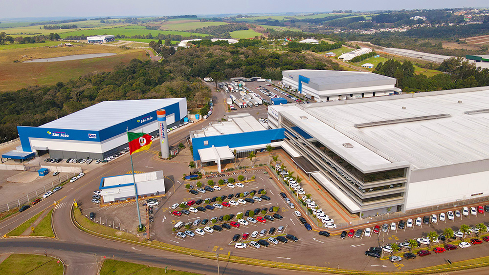 Rede de Farmácias São João adota biocombustível da Be8 visando descarbonização logística